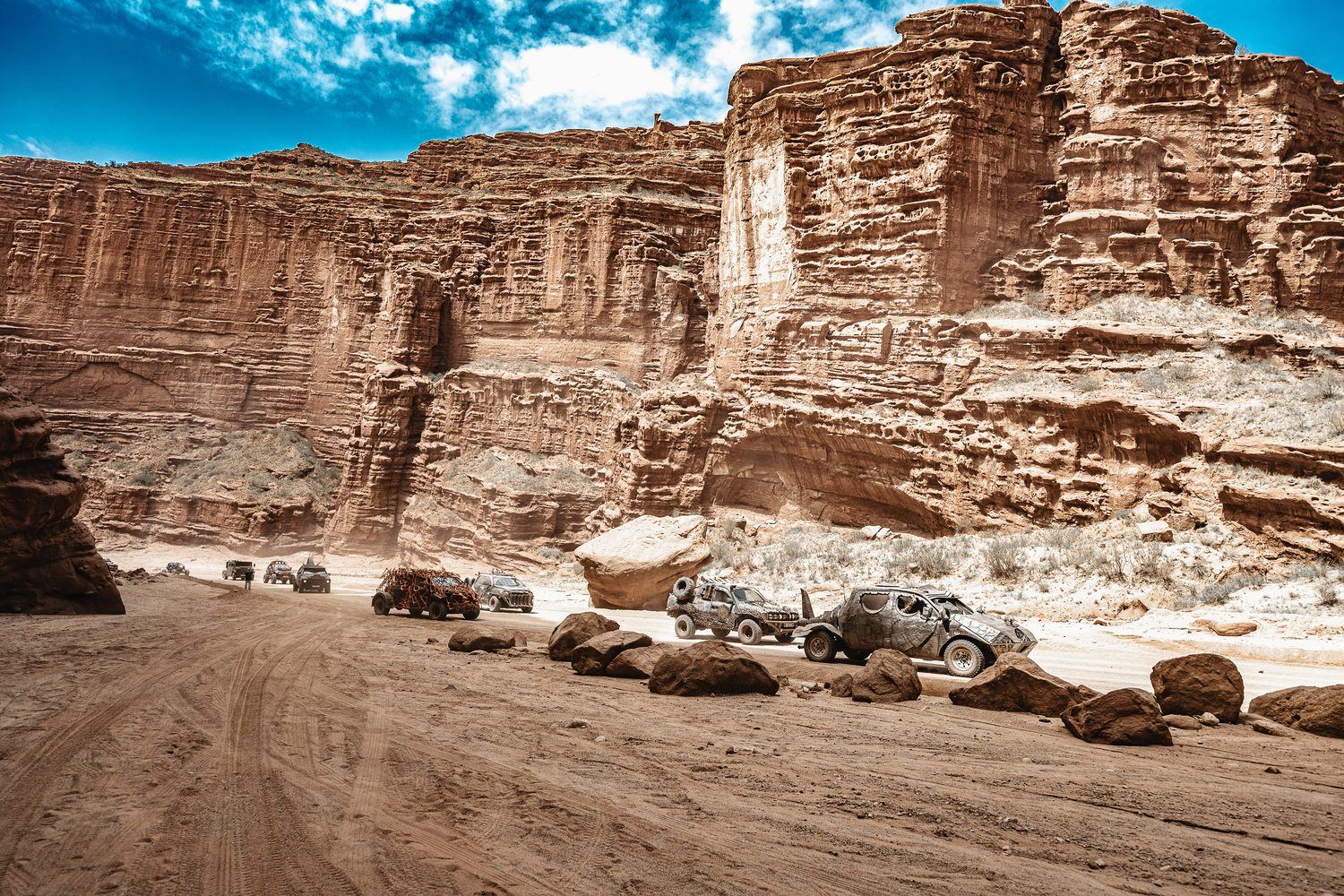 MadWay Rally cars in the red Victory Canyon of the Tian Shan, China