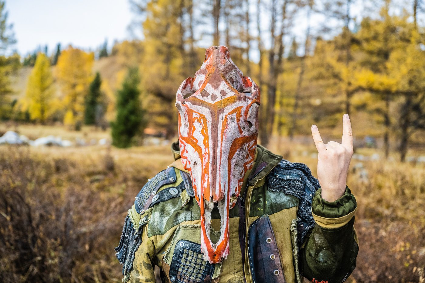MadWay Rally participant in a post-apocalyptic mask